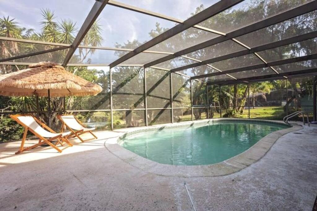 Cozy Lakefront Home W/ Pool -7 Mins From Legoland Winter Haven Extérieur photo
